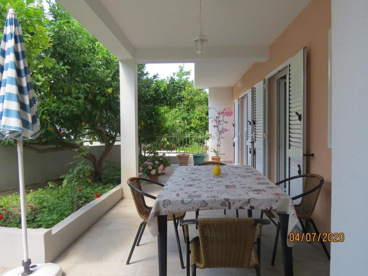 חוואר Apartments Prosperina מראה חיצוני תמונה