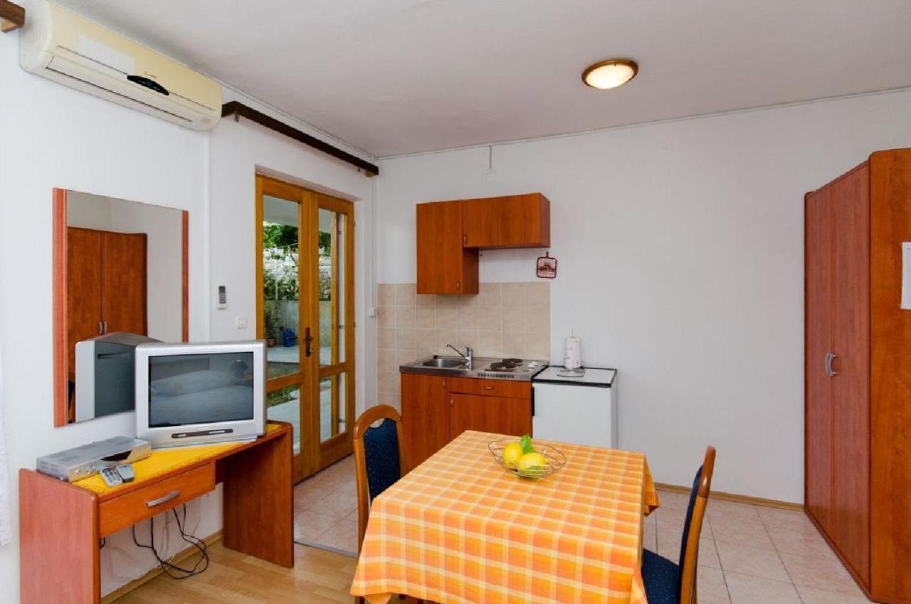 חוואר Apartments Prosperina מראה חיצוני תמונה