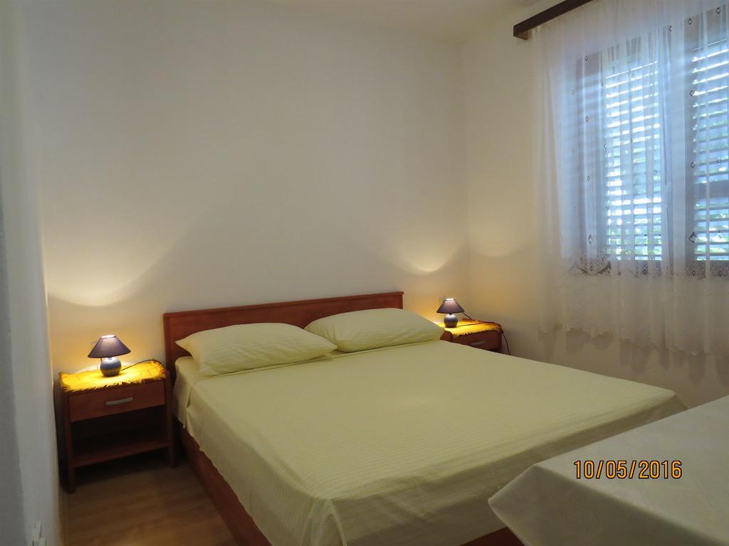 חוואר Apartments Prosperina מראה חיצוני תמונה